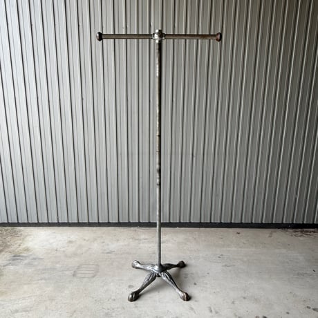 T Bar Hanger Stand