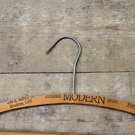 Wooden Hanger (3本セット) B