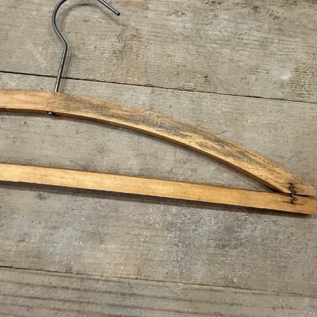 Wooden Hanger (3本セット) B