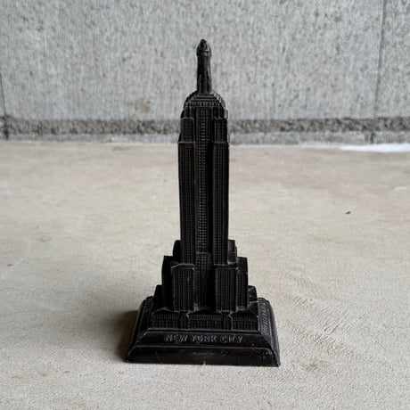1250ft Empire State Building (A)
