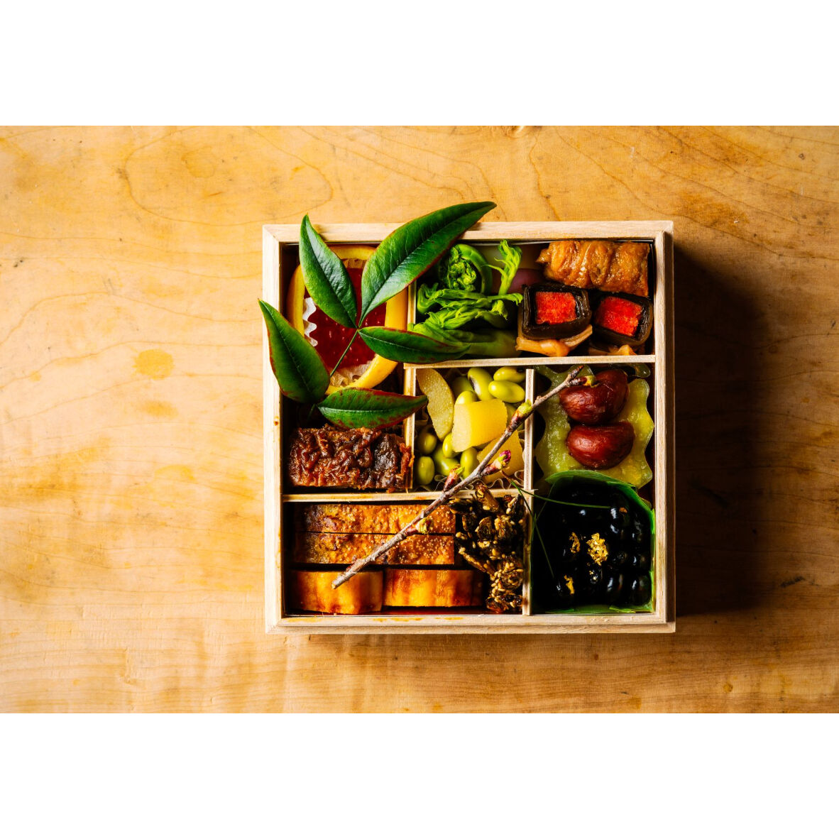 完売＞【12月30日・31日お届け】出羽屋のおせち2026二段重（2～3人前