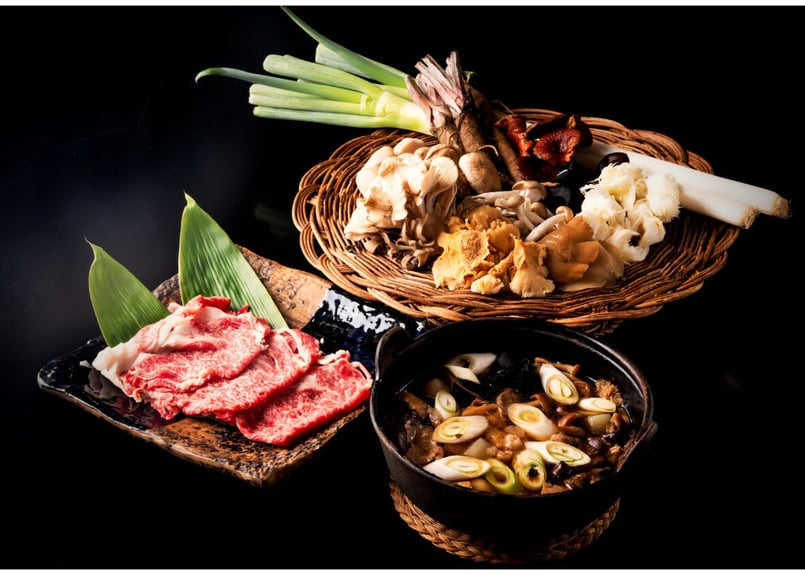 山の食卓便2026《きのこ芋煮鍋》 | 出羽屋オンラインストア