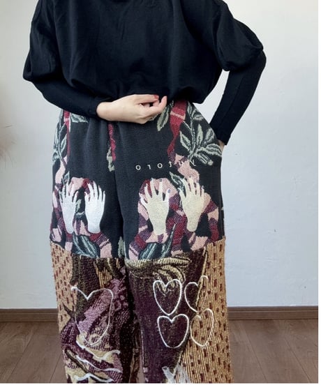 TAYO_rug pants
