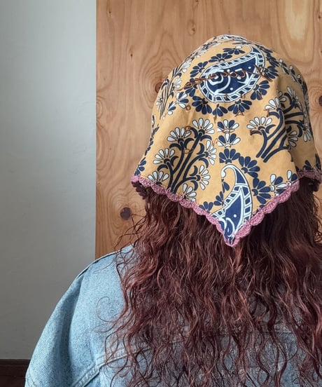 TAYO_scarf
