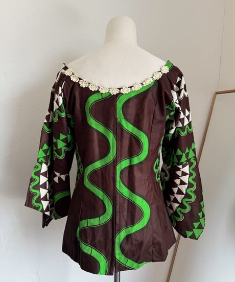 used_blouse