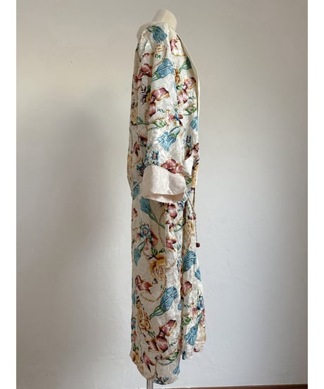 used_gown