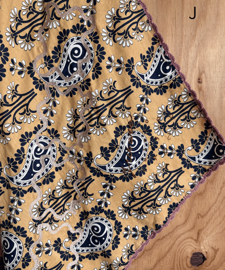 TAYO_scarf