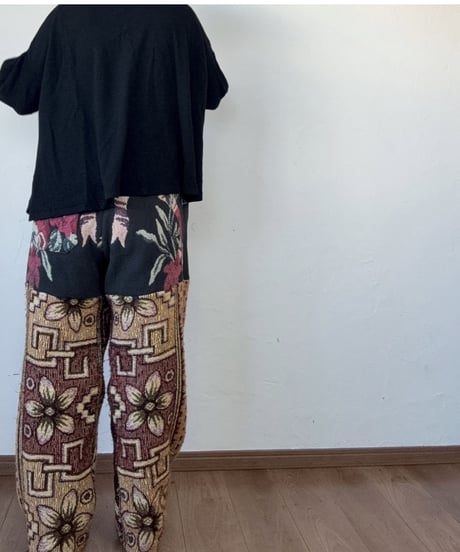 TAYO_rug pants