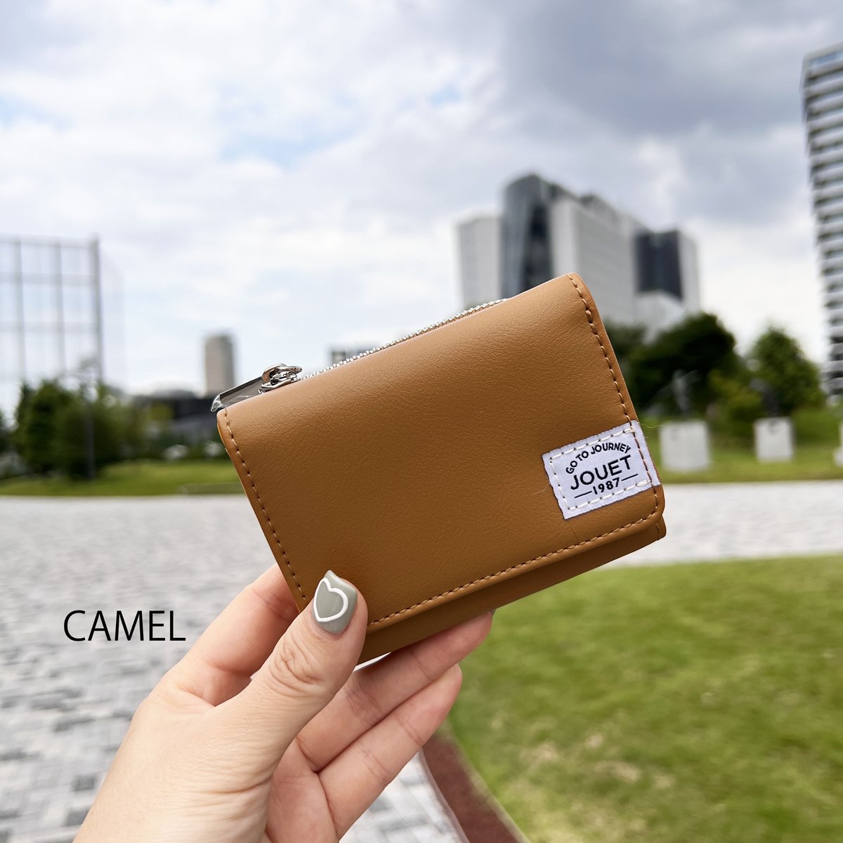 超高品質で人気の 合皮の財布(ハーフサイズ)見本 折り財布