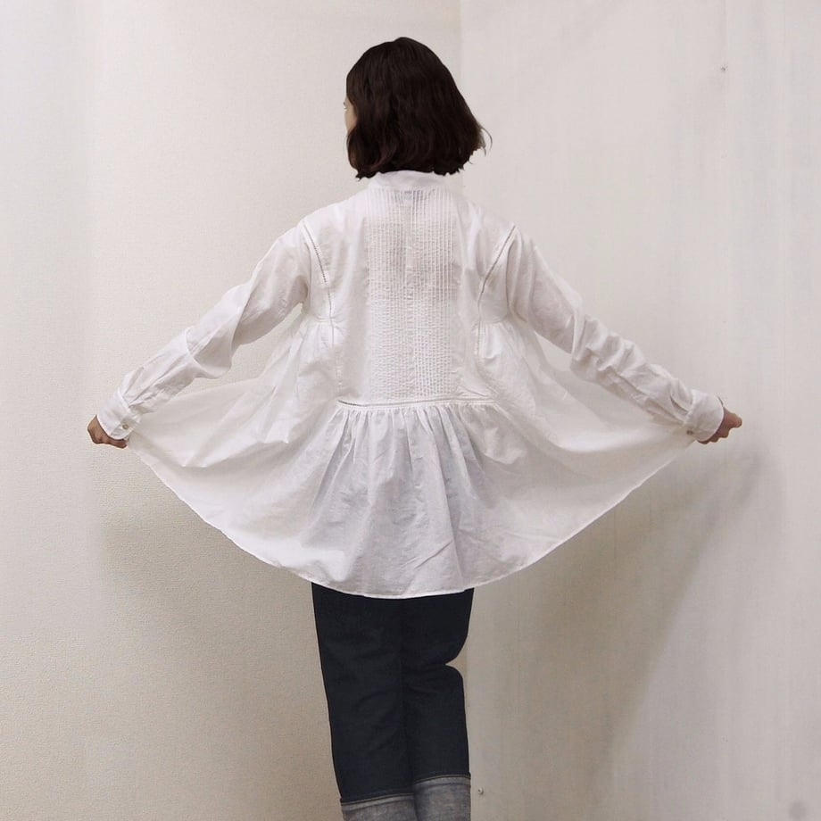 5e555a7ecf327f1322dc47ad