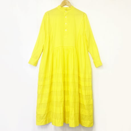 point de Japon / Band Collar Pintuck Gathered Dress / Lemon Yellow