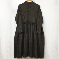 point de Japon / Band Collar Pintuck Gathered Dress / Dark Brown