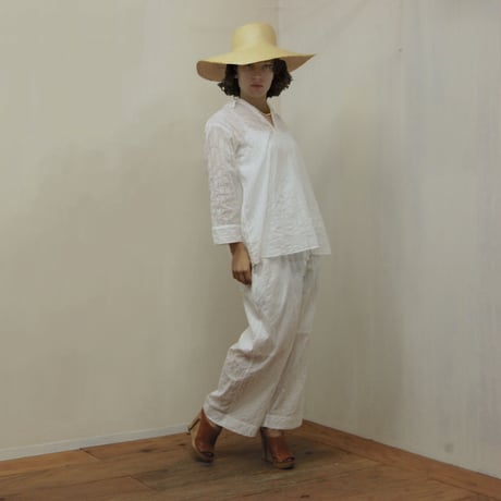 point de Japon / Striped Embroidery Pullover / Off White