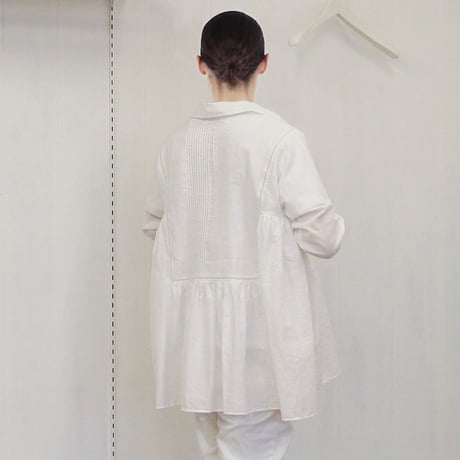 point de Japon / Pintuck Gathered Top / Off White