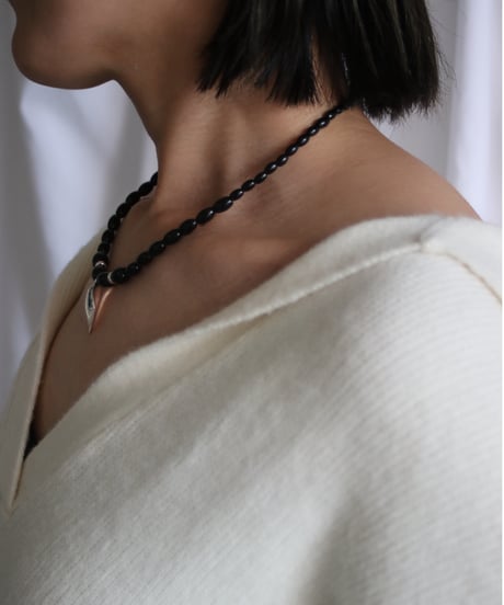 Onyx laceleaf necklace(MA-N-58)