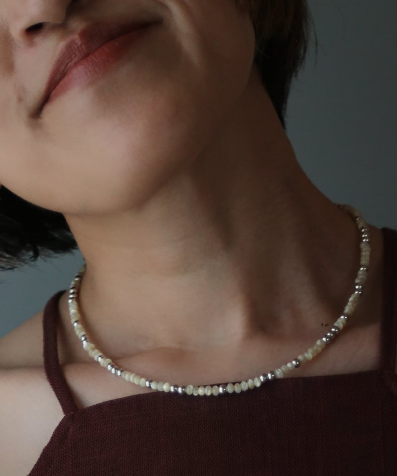 Mother of pearl short necklace(MA-N-49) | MAUA