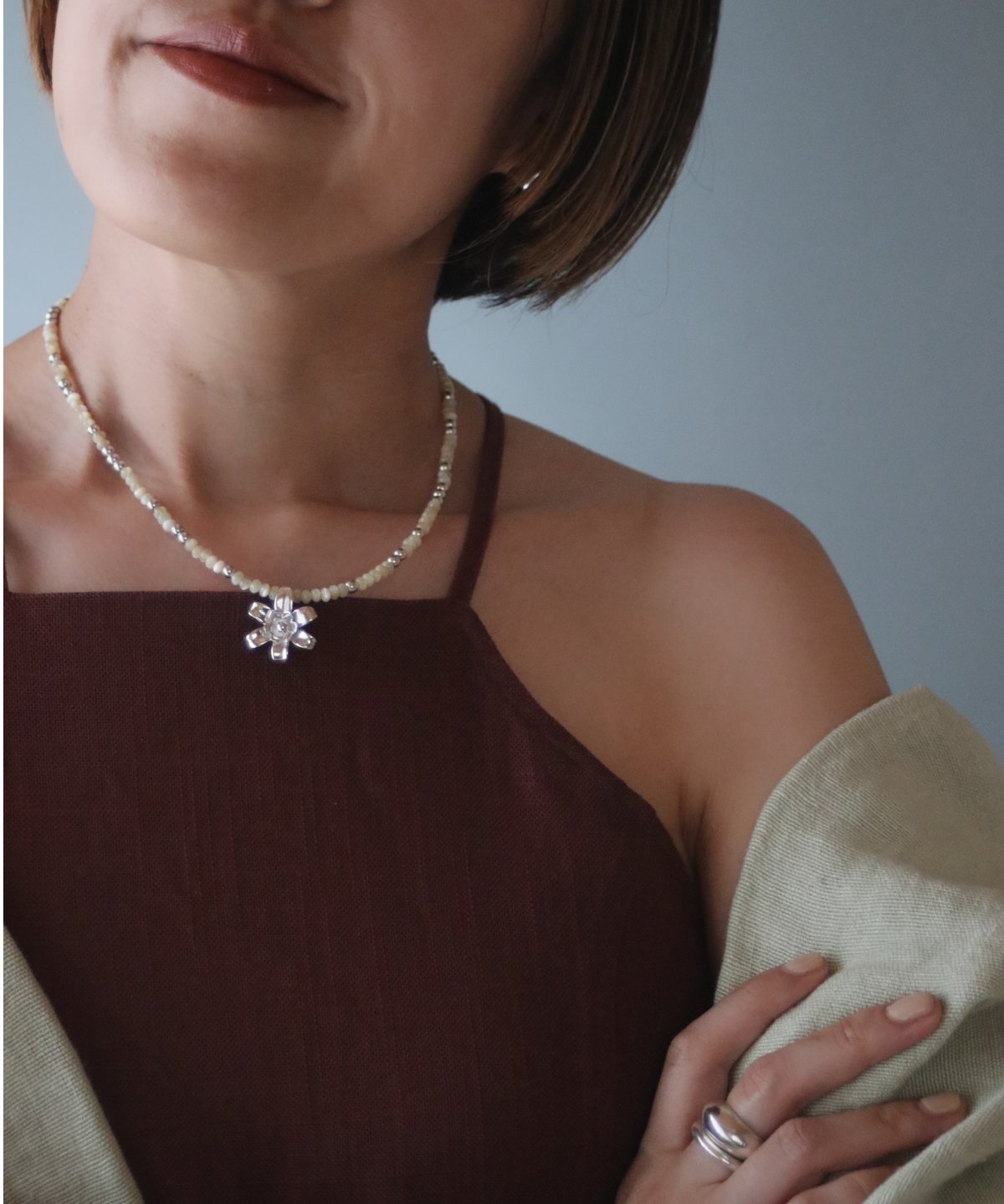 Flower×Mother of pearl short necklace(MA-N-48) 