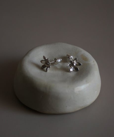 Flower mini pierce B(MA-P-30)