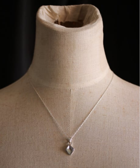 Lace leaf necklace S(MA-N-62)