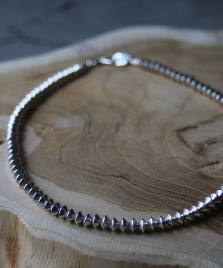 Abacus short necklace (MA-N-06)