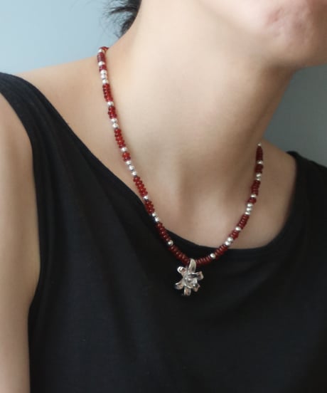 Flower×Red agate short necklace(MA-N-45)