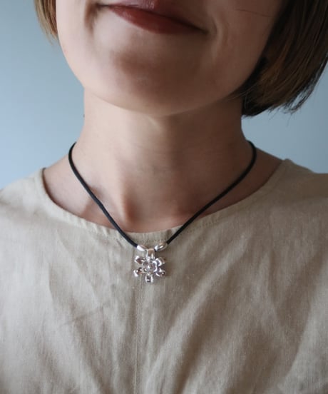 Flower satin choker(MA-N-44)