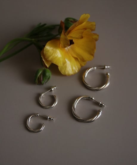 Twist hoop pierce M (MA-P-01)