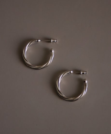 Twist hoop pierce M (MA-P-01)