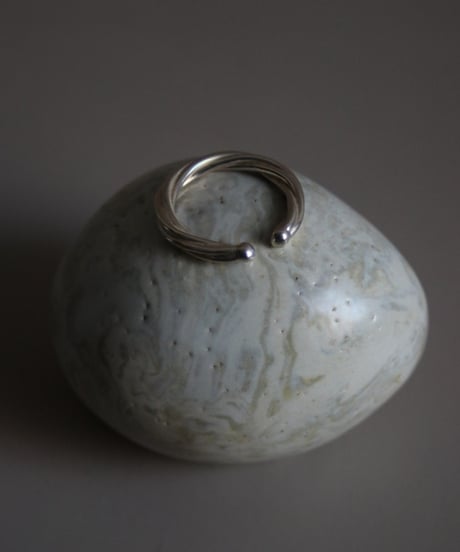 Twist earcuff (MA-E-02)