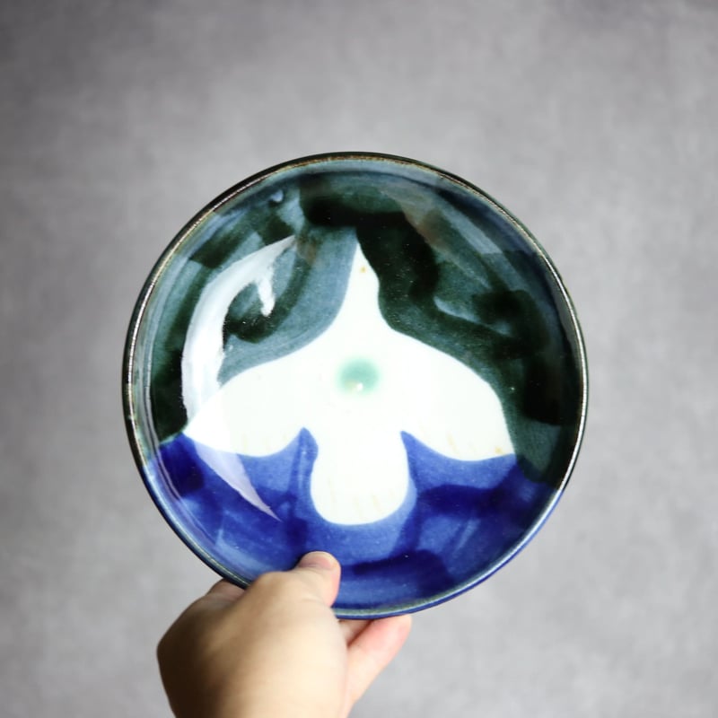 6寸皿S2 黒呉須 呉須釉 鳥 やちむん 陶器 拓美窯:7203005 | MADE IN O