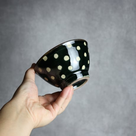 4寸マカイ 呉須釉 蝋抜 点打  やちむん 陶器 真南風工房:7011008