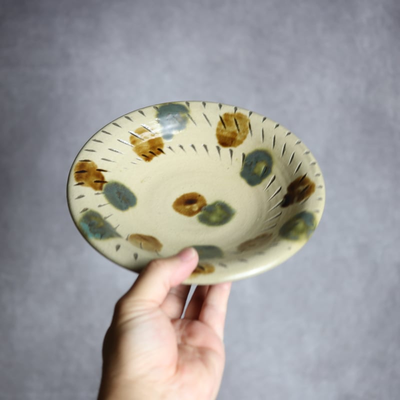 6寸皿1 三彩 飛鉋 点打 やちむん 陶器 北窯 宮城正享工房:7005006