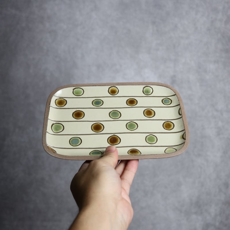 長角皿中 ガーランド マル やちむん 陶器 一翠窯:7021002 | MADE