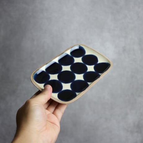 長角皿 小 呉須丸紋 やちむん 陶器 一翠窯:7021001