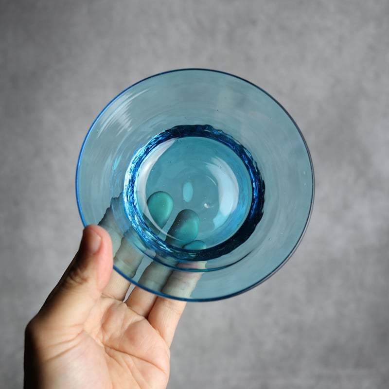 ノーマルボウル 水色 琉球ガラス 工房清天:7102026 | MADE IN