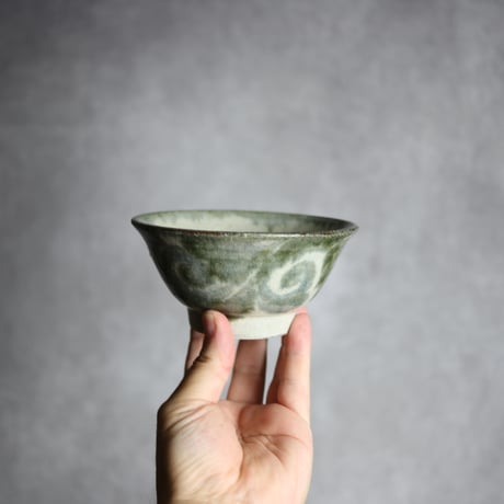 4寸マカイ4 黒呉須釉 唐草 やちむん 陶器 榮一工房:7013034