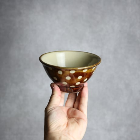 4寸マカイ 飴釉 蝋抜 点打 やちむん 陶器 真南風工房:7011008