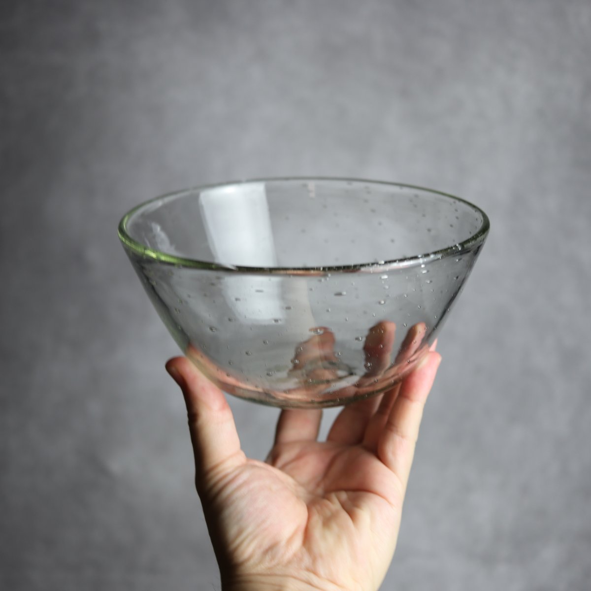 琉球ガラス　足付きボウル 気泡ボウル小 クリア 琉球ガラス ガラス工房 清天:7102005 | MADE IN