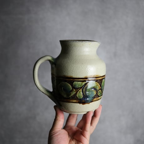 ピッチャー1 三彩 線彫唐草 やちむん 陶器 榮一工房:7013094