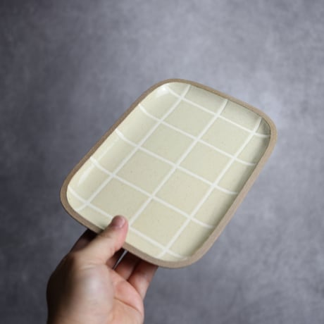 長角皿 中 タイル キビ灰 白 やちむん 陶器 一翠窯:7021002