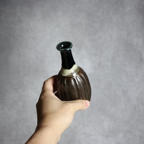 鶴瓶1 飴釉 シノギ やちむん 陶器 北窯 松田共司工房:7004055
