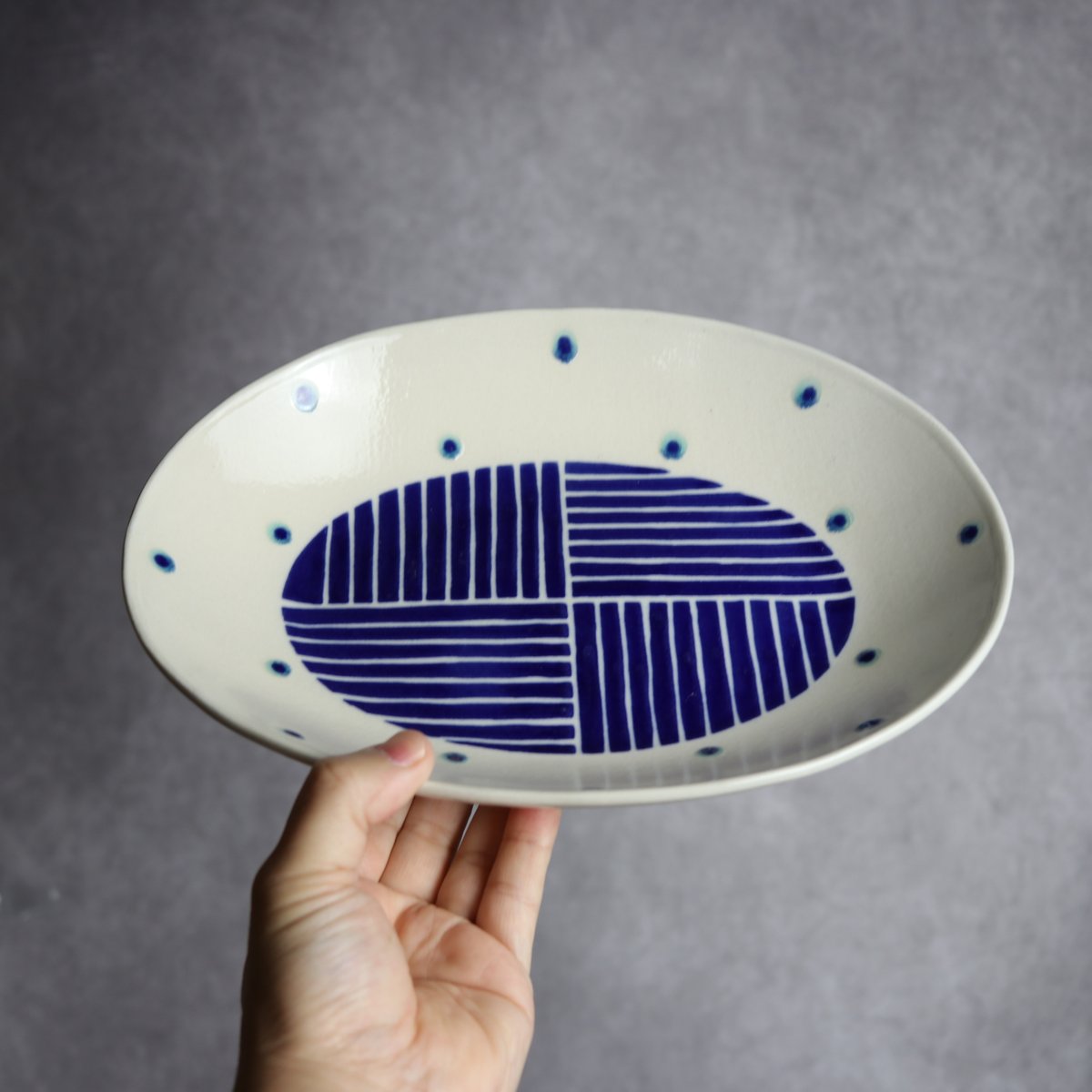 7205008 楕円皿 大 呉須釉 ストライプ やちむん 陶器 高江洲陶磁器