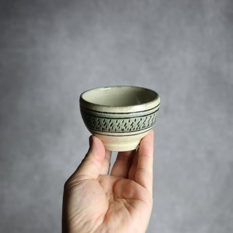 湯呑1 呉須釉 飛鉋 やちむん 陶器 百草陶房 : 7032040