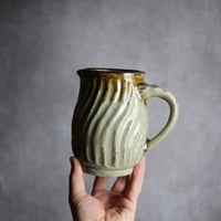 ピッチャー1 飴釉 縞 やちむん 陶器 北窯 宮城正享工房 ※重い:7005065