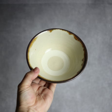 5寸マカイ1S 飴 呉須釉 菊唐草 格子点打 やちむん 陶器 いずみ窯 島袋工房:7028042