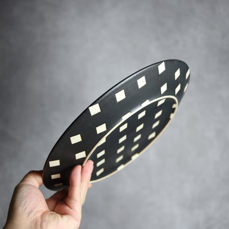 モノクロ皿 角 大 やちむん 陶器 陶factory509:7017024