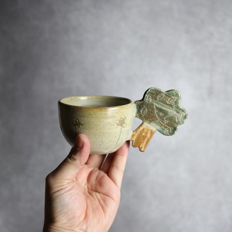 ガジュマルカップ2 やちむん 陶器 土の種:7204008