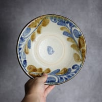 7寸皿1 飴 呉須釉 唐草 やちむん 陶器 榮一工房:7013019