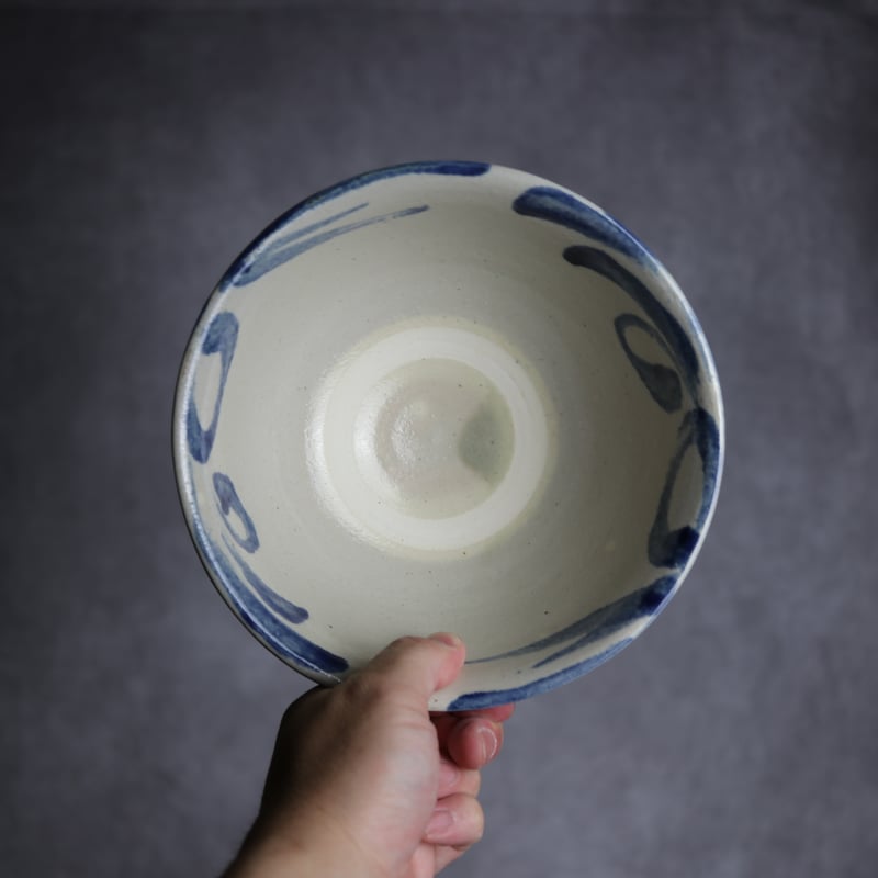 中国　呉須　蒜頭口瓶　大明嘉慶年製銘　送料込み250306 中国 呉須 蒜頭口瓶 大明嘉慶年製銘 送料込み250306