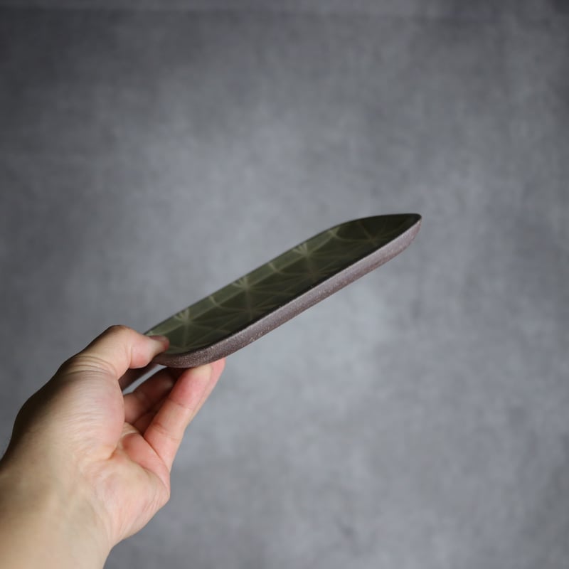 長角皿 小 シャングリラ キビ灰 白 やちむん 陶器 一翠窯:7021001